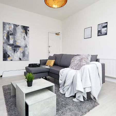 Your Sheffield Stays - Spacious 5 Bedroom House Екстер'єр фото