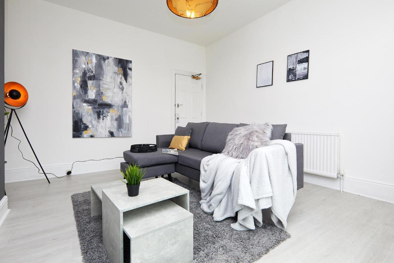 Your Sheffield Stays - Spacious 5 Bedroom House Екстер'єр фото