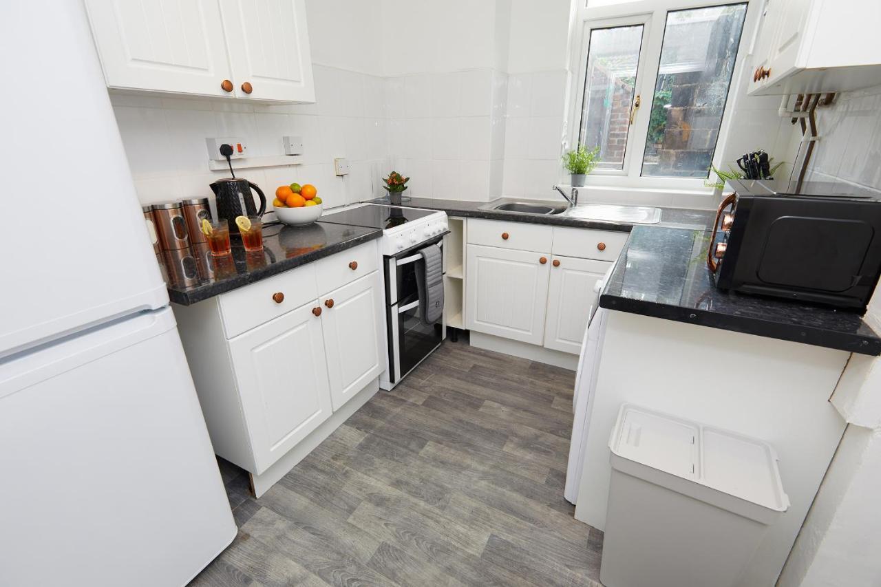 Your Sheffield Stays - Spacious 5 Bedroom House Екстер'єр фото