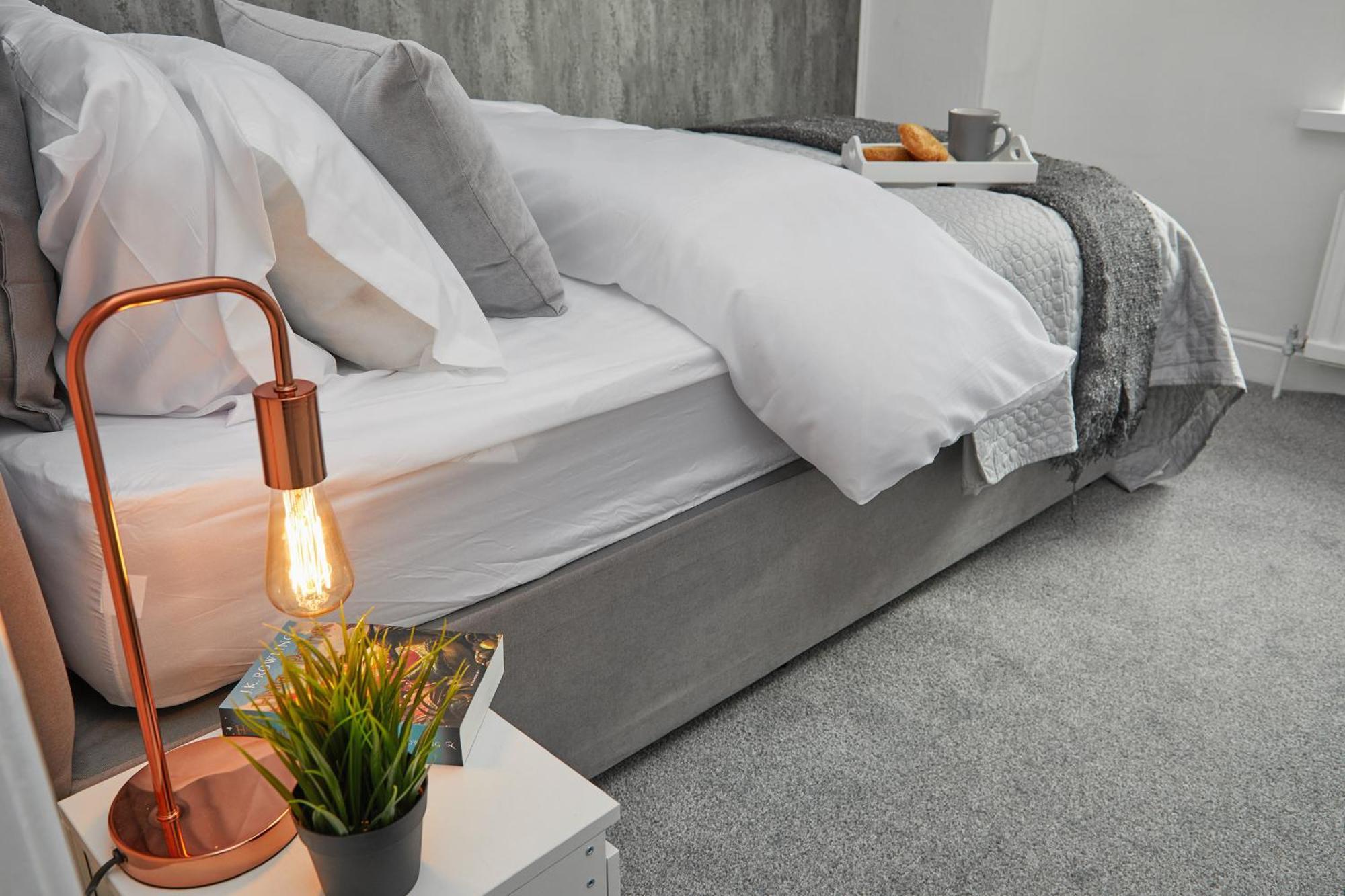 Your Sheffield Stays - Spacious 5 Bedroom House Номер фото